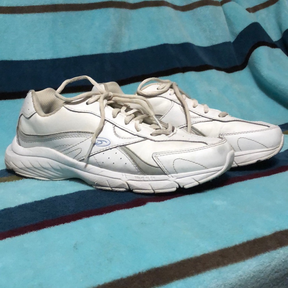 Dr. Scholl’s White/Gray running tennis shoes